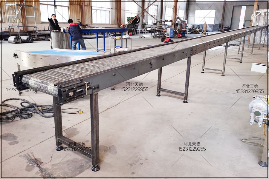 網(wǎng)帶輸送機