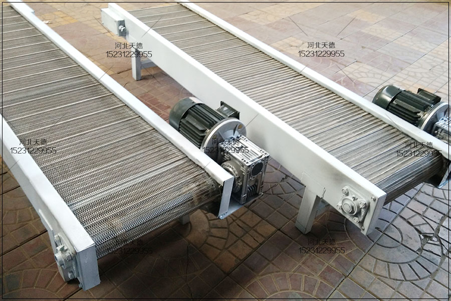 網(wǎng)帶輸送機(jī)